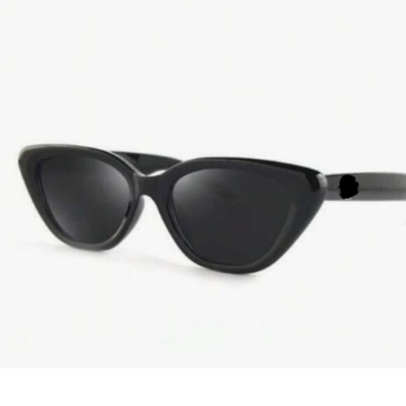 Blue Gem Black Cat Eye Sunglasses - Picture 2 of 5